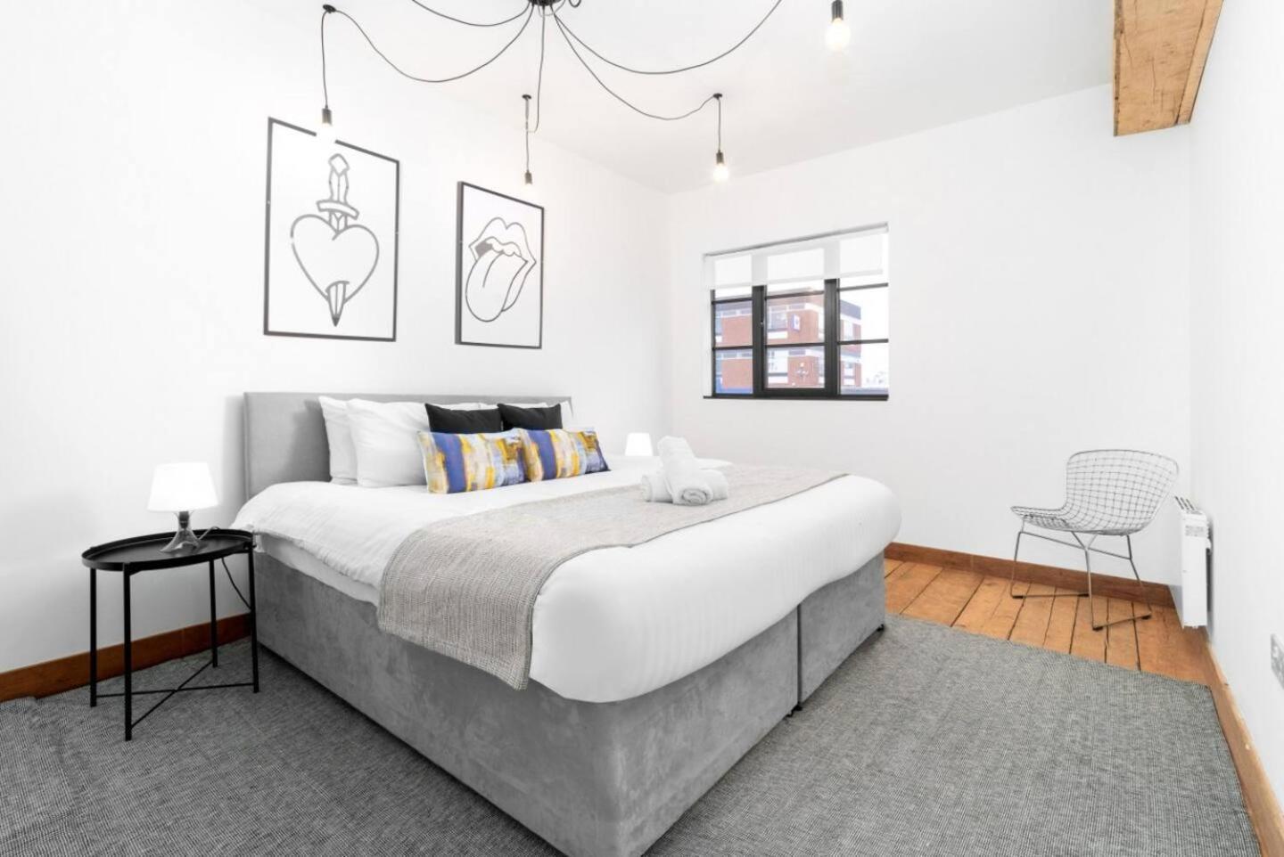 Loft Style Apartment - Near City Centre - Smart Tv- Wifi - Parking - Top Rated - 3Nt Birmingham Kültér fotó